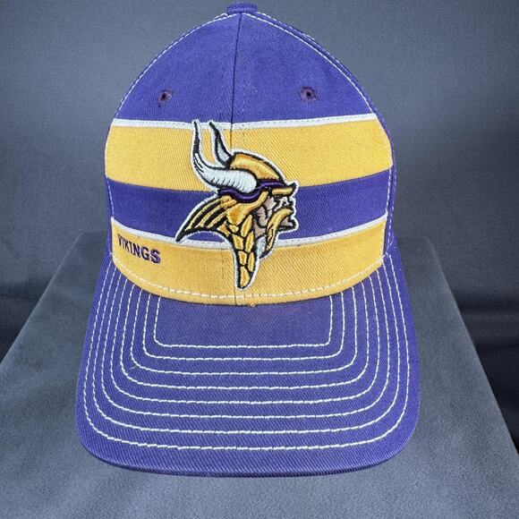 Vintage Minnesota Vikings Hat Cap Fitted Mens L/XL Purple NFL On Field Reebok - Picture 1 of 12